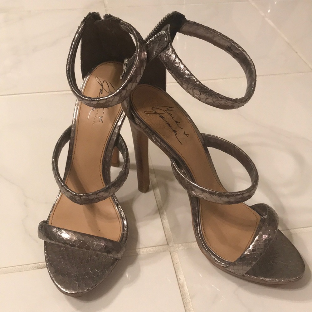 Badgley Mischka heels. Size 8.5.